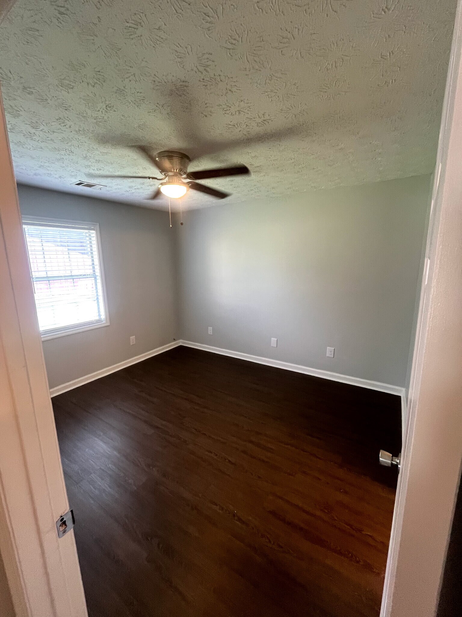 Building Photo - 2606 Kennon Ct