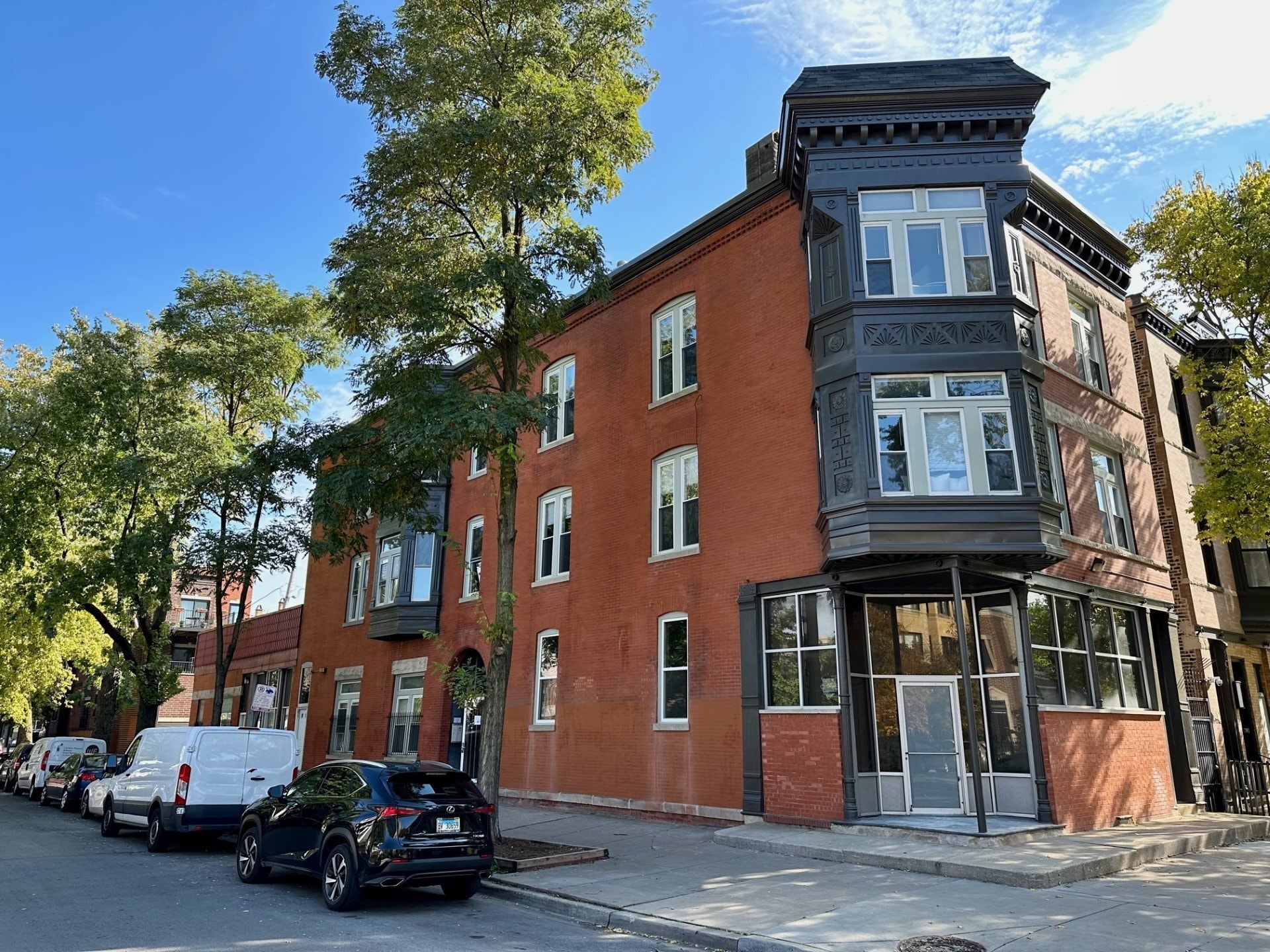 Building Photo - 1859 N Washtenaw Ave