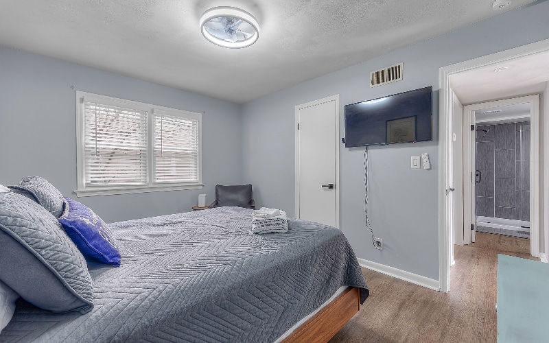 Building Photo - 9628 19th Bay St