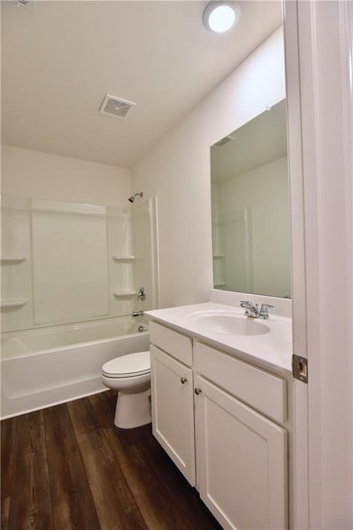 Building Photo - 140 Star Ct