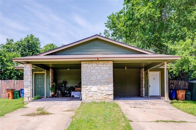 Building Photo - 5208 Bogey Ct