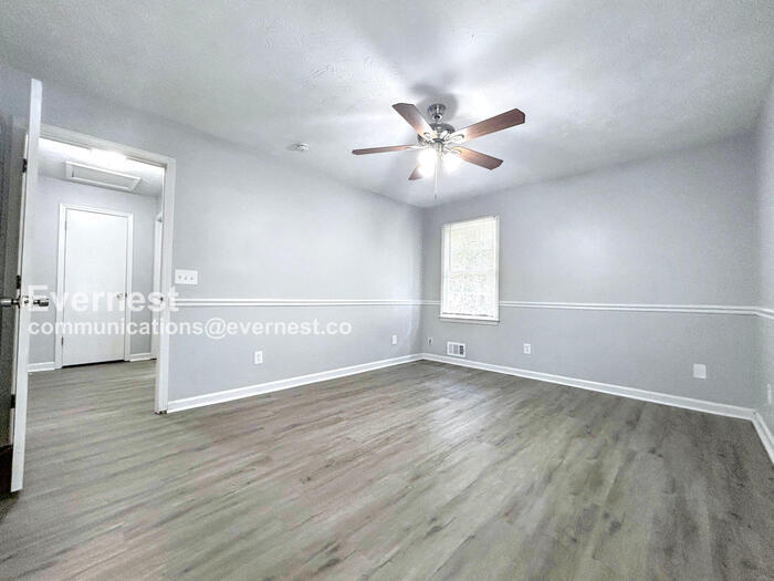 Building Photo - 118 Blackhawk Trail