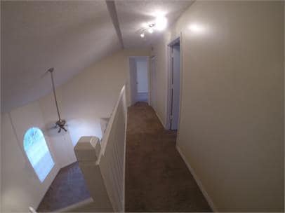 Building Photo - 3 bedrooms 2 bath with balcony condo 1,247...