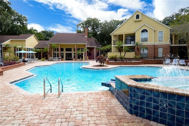 Building Photo - 8756 Mallard Reserve Dr