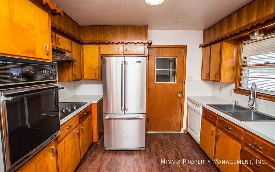 Building Photo - 5432 6th St