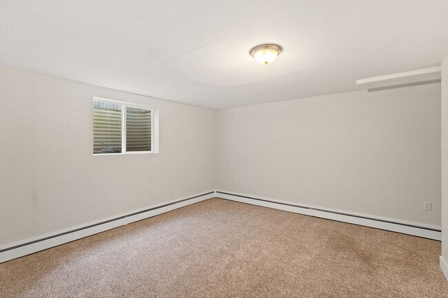 Building Photo - 2407 Virgo Dr