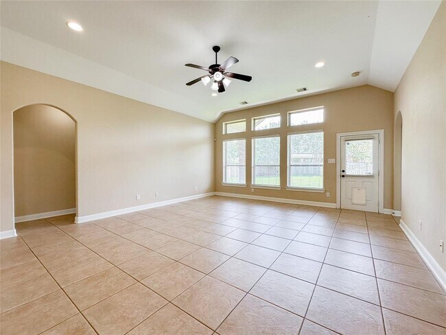 Building Photo - 83 Buck Trail Pl