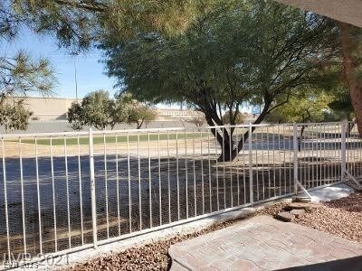 Building Photo - 4928 Forest Oaks Dr