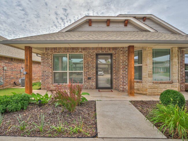 Building Photo - 5800 Campbell Creek Dr