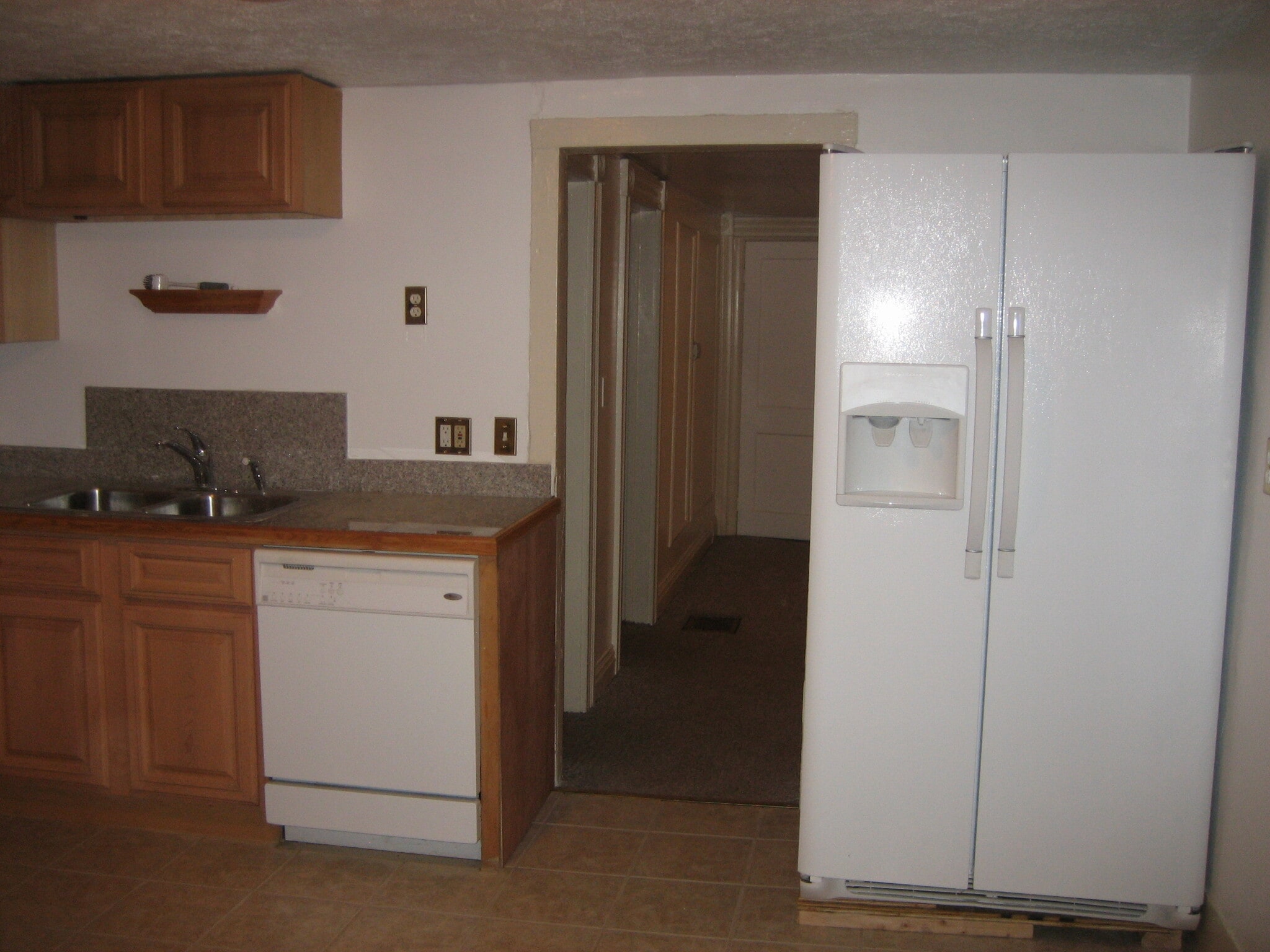Building Photo - 56 Hartsen St