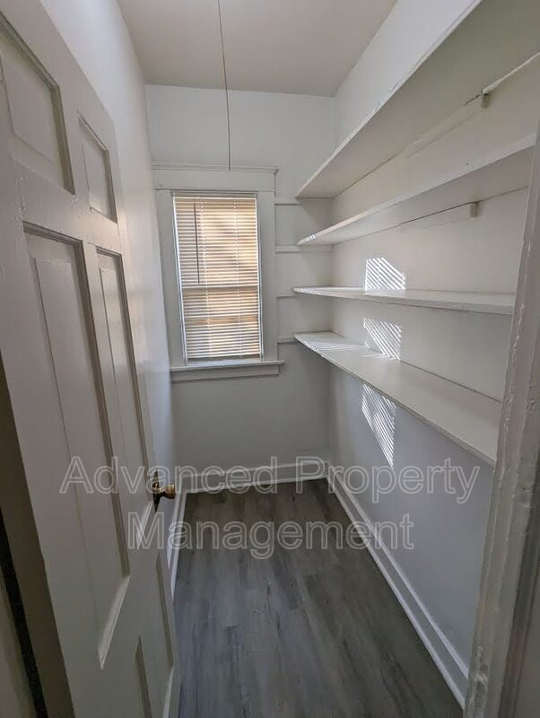 Building Photo - 2909 N 29th St