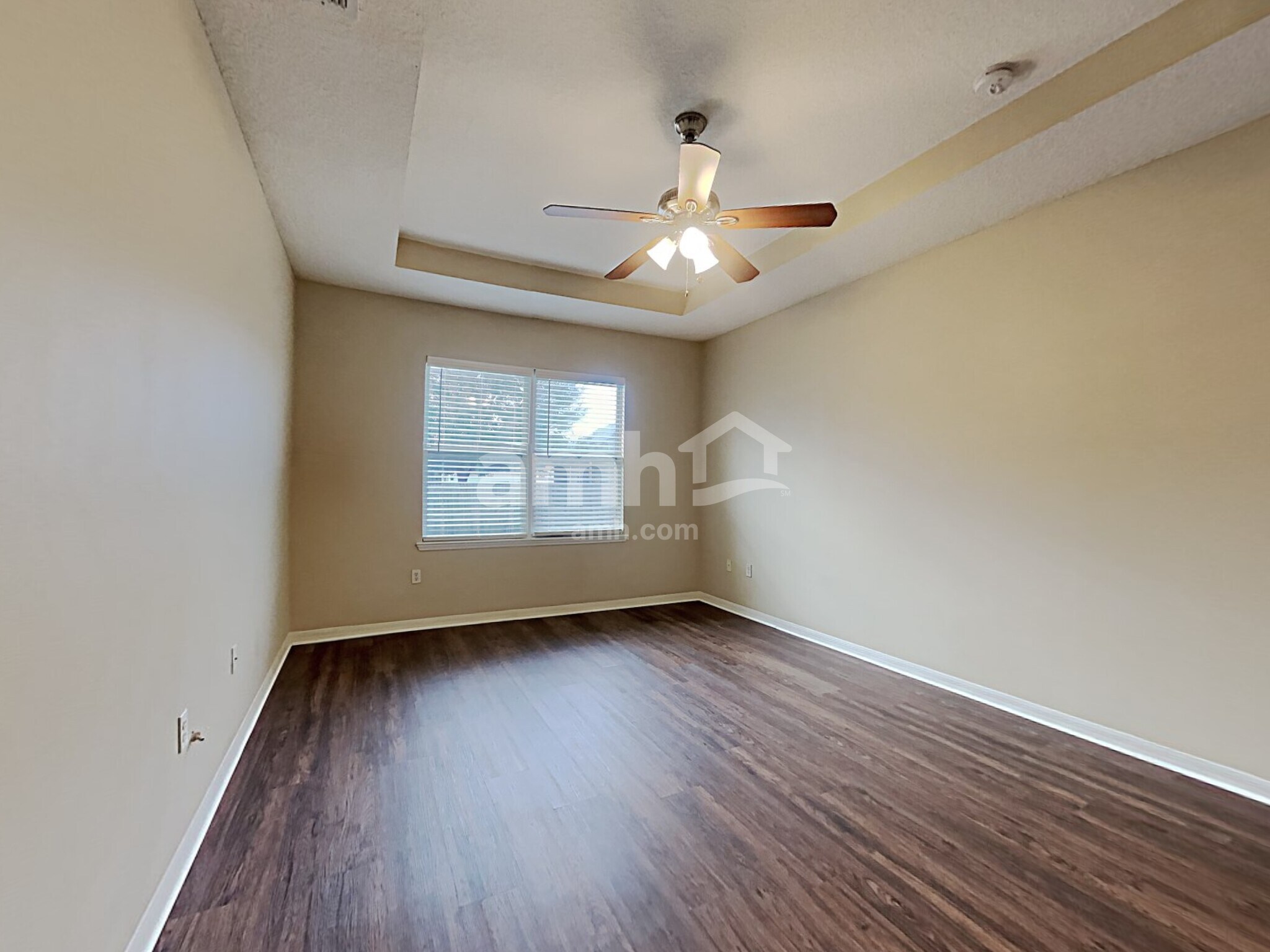 Building Photo - 711 Red Cedar Ct