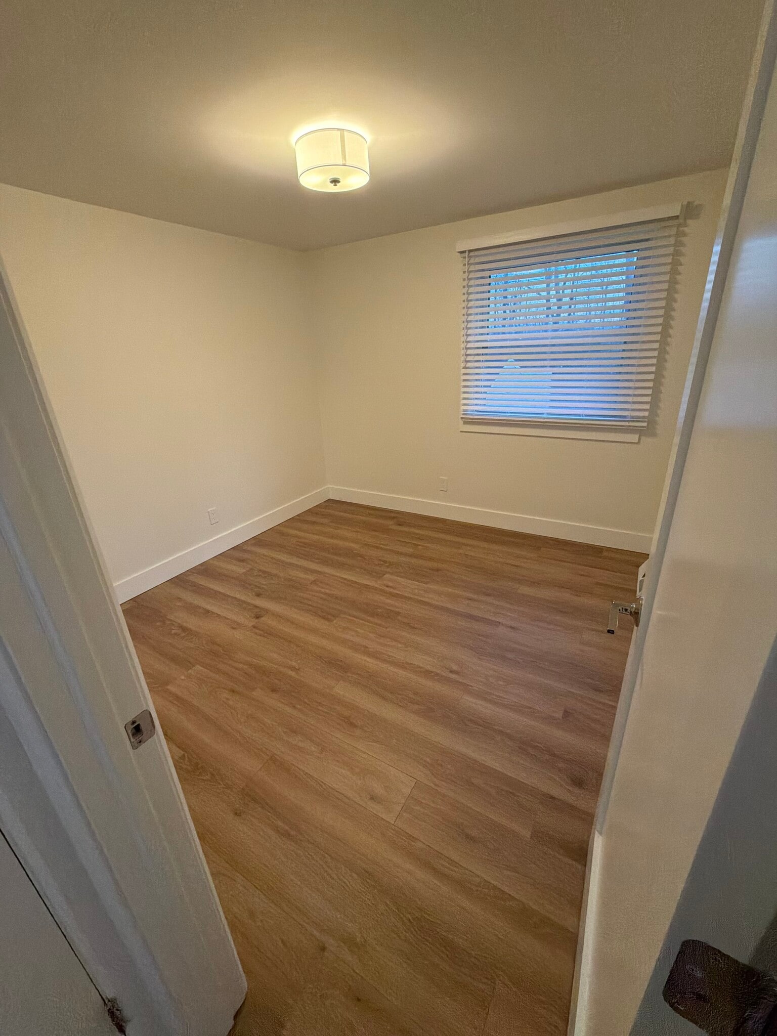 Building Photo - 157 Marine Dr