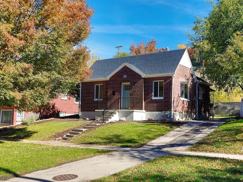 Building Photo - 348 N 200 W