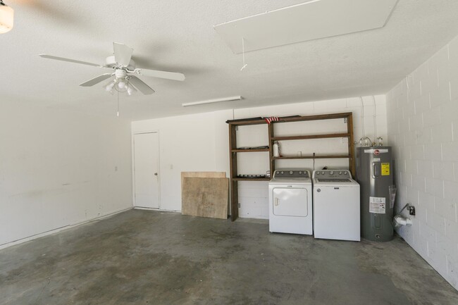 Building Photo - 1040 Covington St