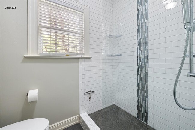 Building Photo - 1804 Pearl St