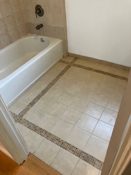 Building Photo - 485 36th St