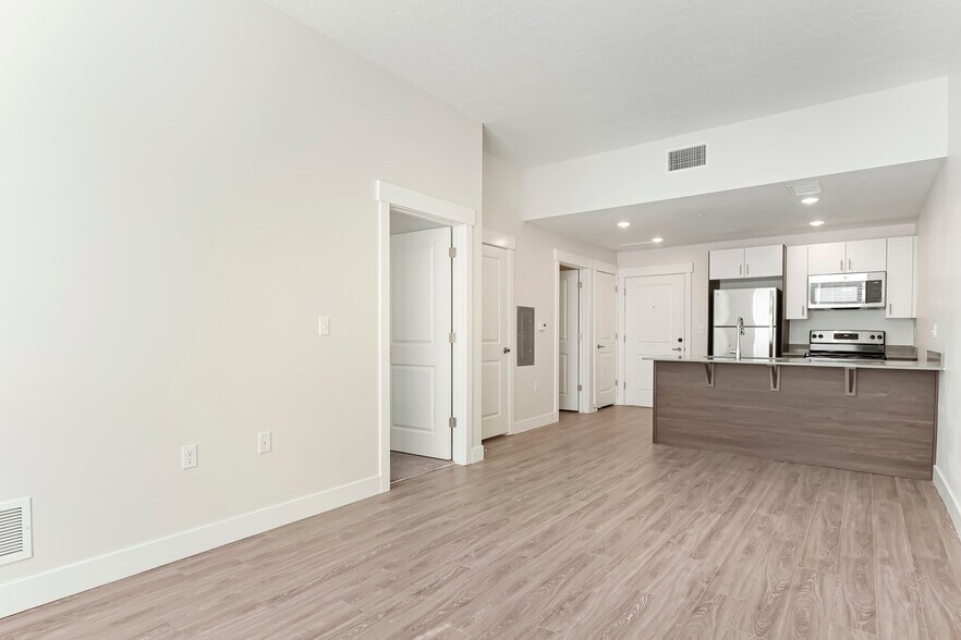 Hyve Apts 1740 W Gertie Ave Salt Lake City UT 84116 Apartment Finder