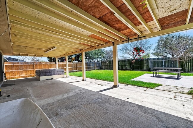 Building Photo - 19451 Spanish Needle Dr