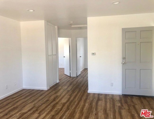 Building Photo - 1567 W 204th St