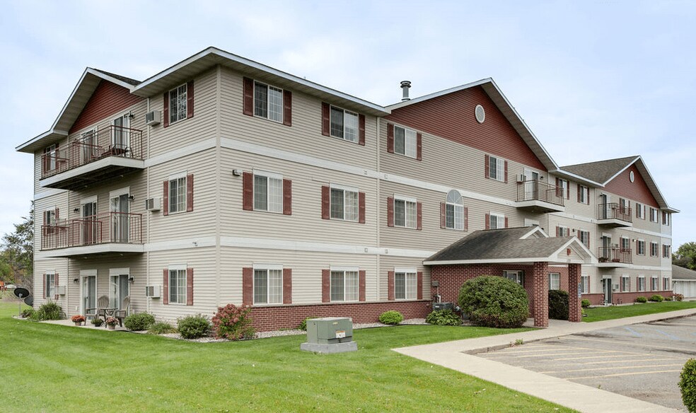 Somerset Apartments 1120 Somerset Rd Fergus Falls MN 56537