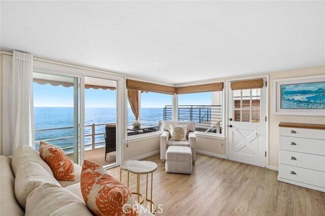 Building Photo - 1139 Gaviota Dr