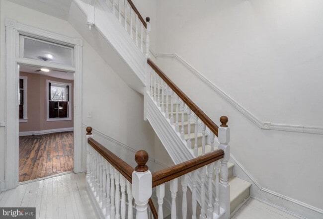 Building Photo - 216 E Biddle St