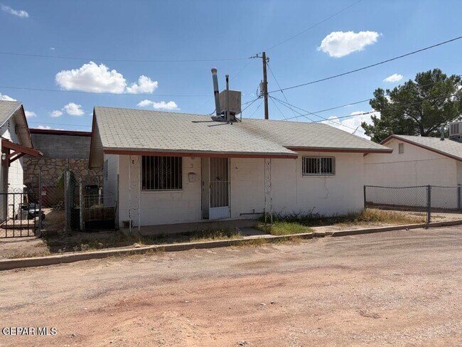 Building Photo - 7167 N Loop Dr
