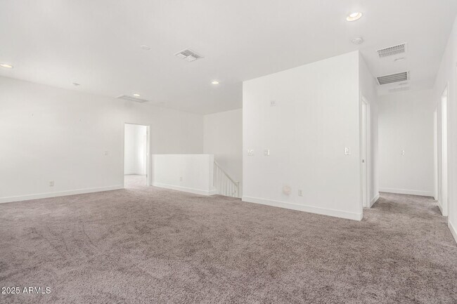 Building Photo - 5221 N 79th Dr