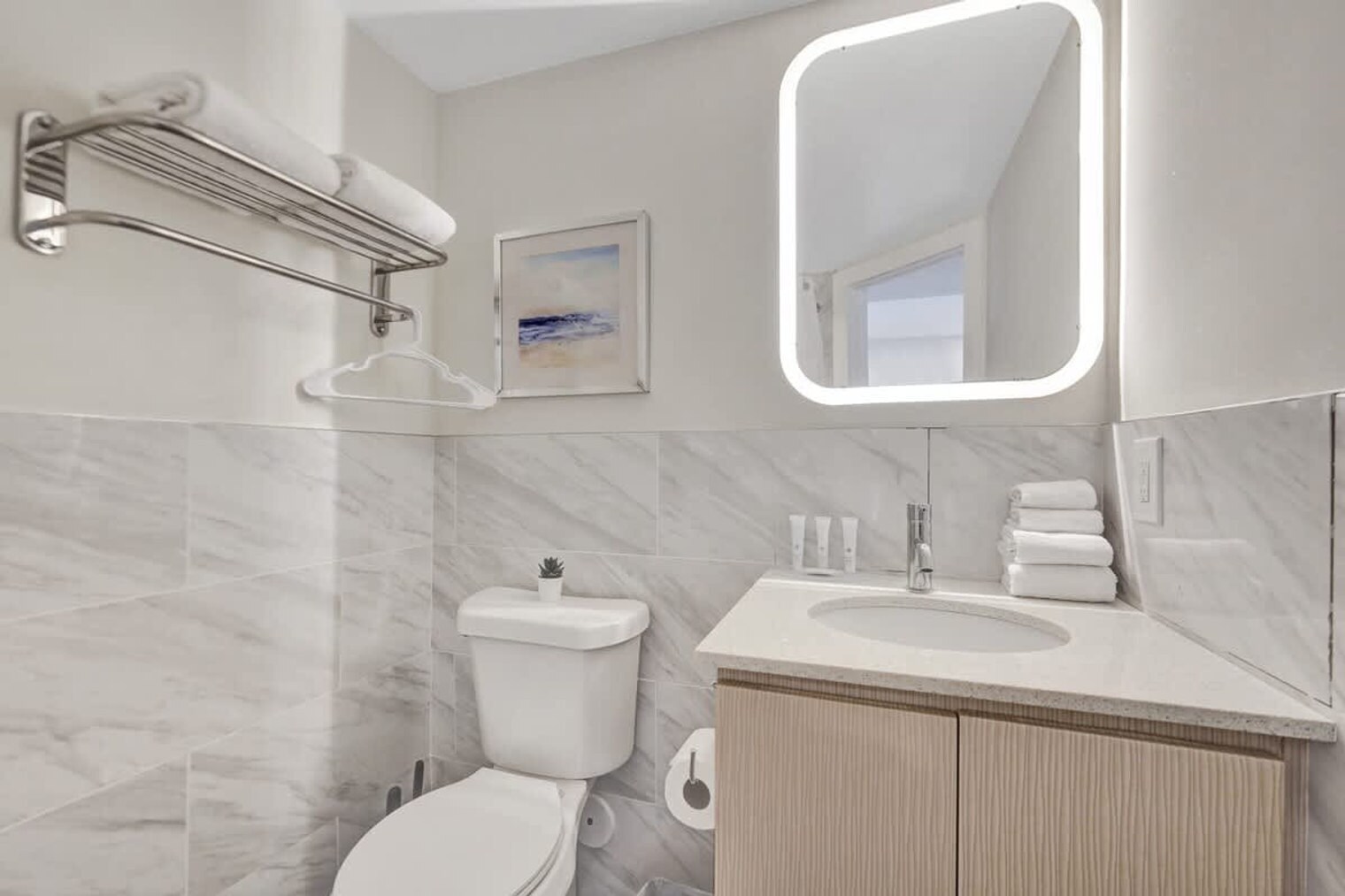 Building Photo - 3020 Seville St