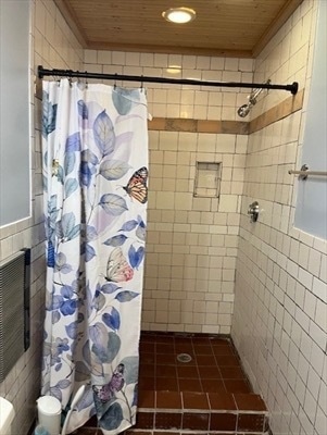 shower - 15 Atlantic Ave