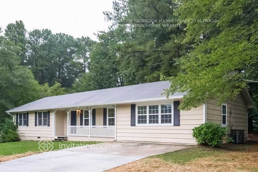 Building Photo - 2396 Shire Ct