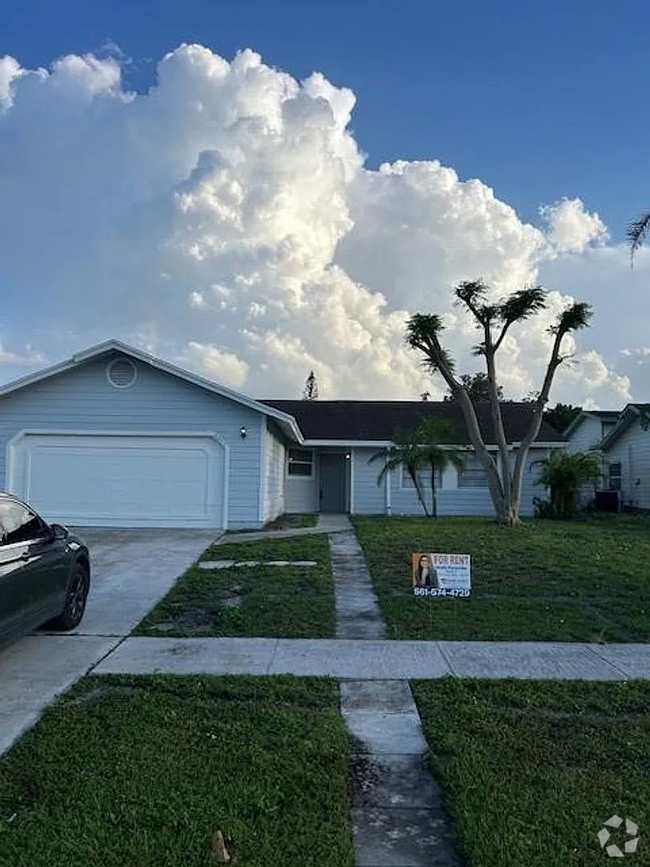 Building Photo - 5022 El Claro Cir