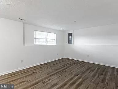 Building Photo - 10400 Vista Gardens Dr