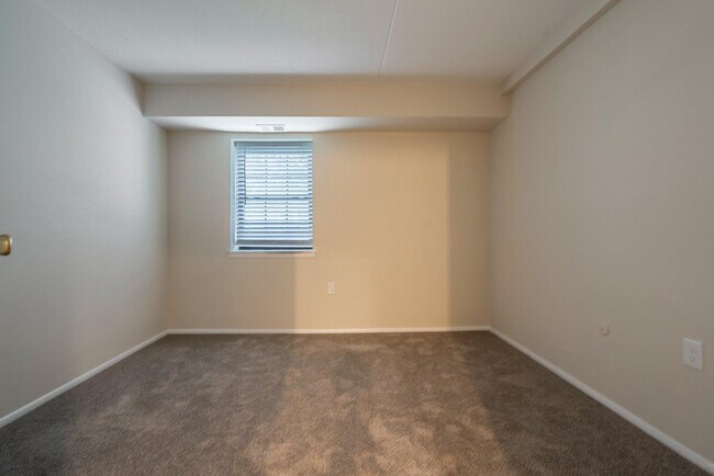 Building Photo - 501 N Bethlehem Pike