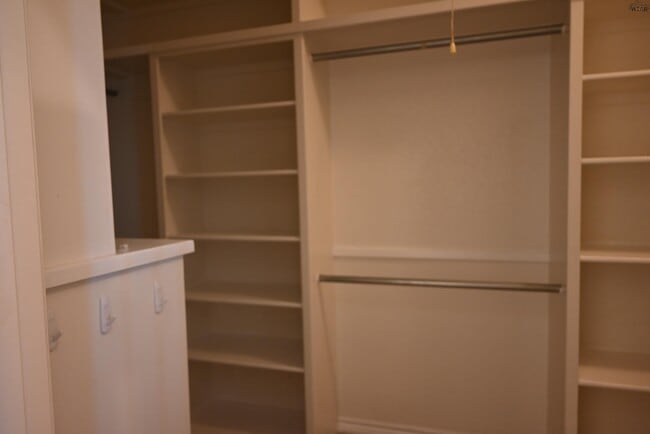 Building Photo - 2460 Wranglers Retreat