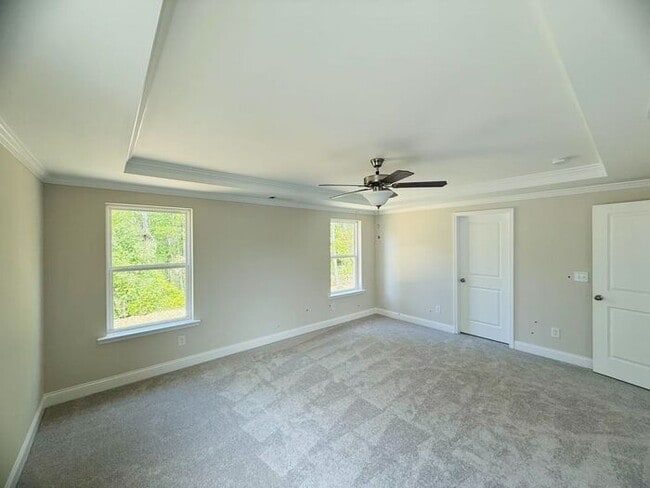 Building Photo - 4220 Easter Lily Ave