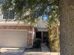 Building Photo - 4577 Woodsboro Ln