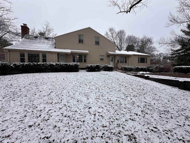 Building Photo - 4315 Stringtown Rd