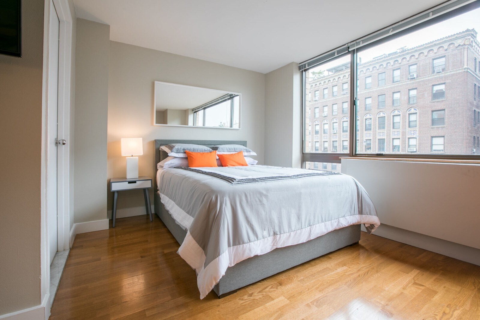 Building Photo - 189 W 89th St