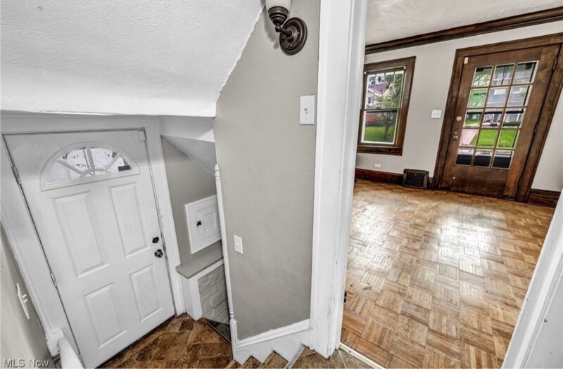 Building Photo - 955 Dresden Rd