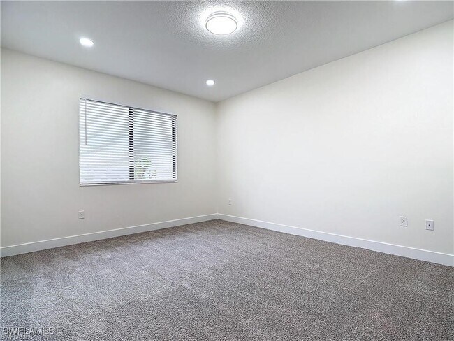 Building Photo - 5108 Nevola Ave