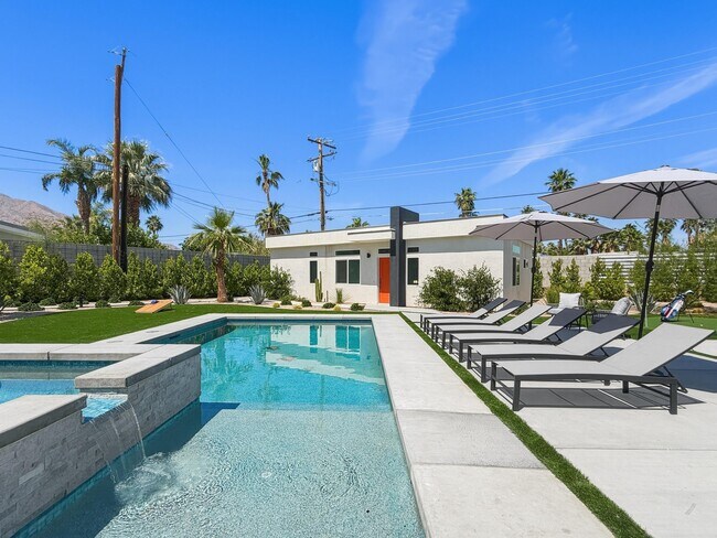 Building Photo - 2197 Jacques Dr