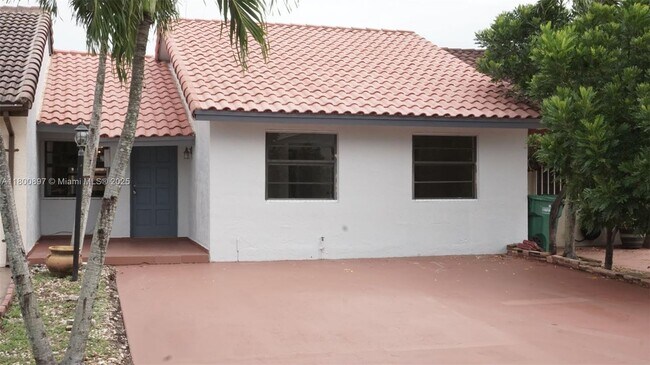 Primary Photo - 4909 SW 144th Ct