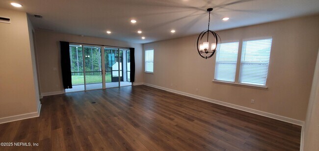 Building Photo - 3432 Auvenshine Wy