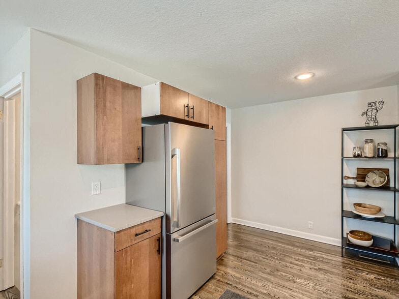 Building Photo - 1316 Oxford St