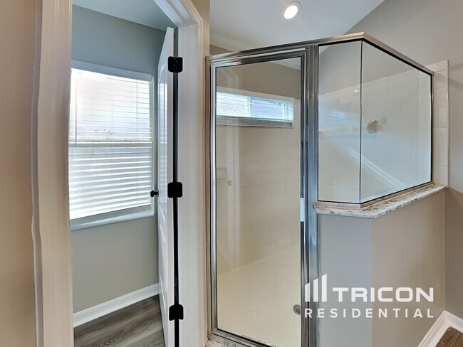 Building Photo - 12719 Standbridge Drive Riverview FL