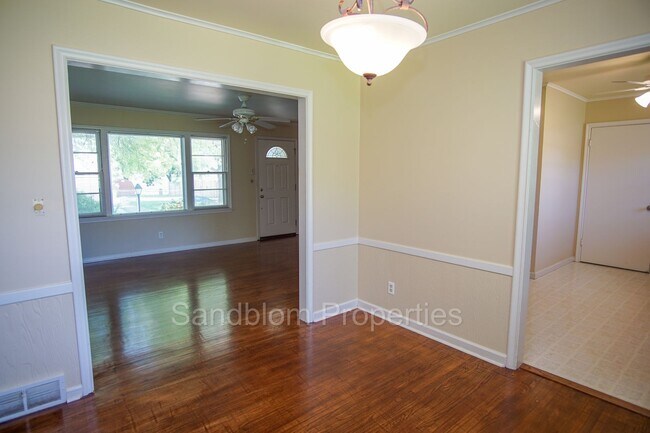 Building Photo - For Lease | Midtown Tulsa | Available Now