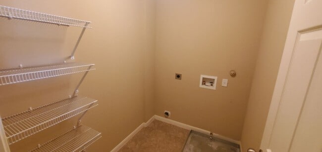 Building Photo - 249 Nomad Ln