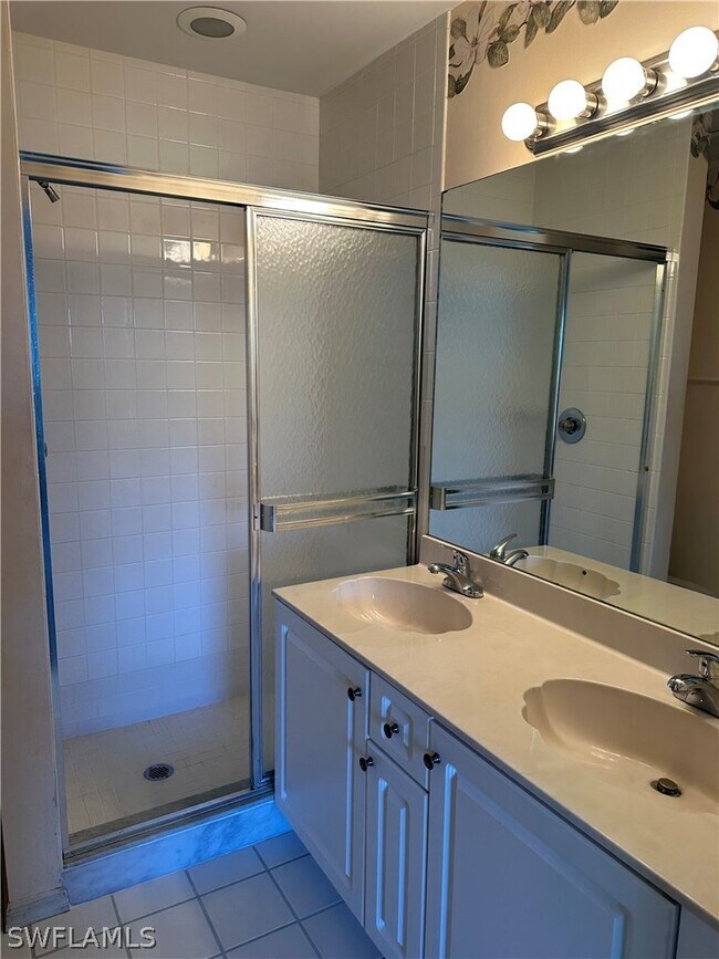 Building Photo - 138 Pebble Shores Dr